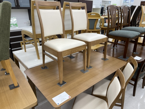 ニトリのダイニングセット