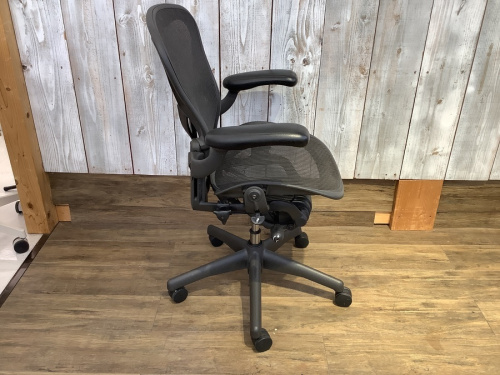 アーロンチェアのオフィスチェア