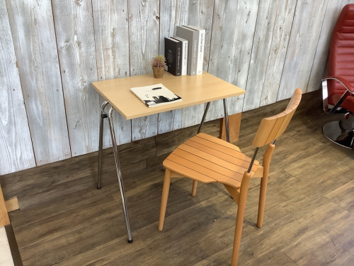 中古家具のチェア