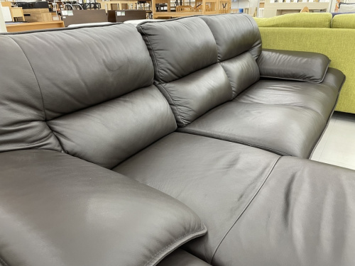 リビンズのカウチソファ