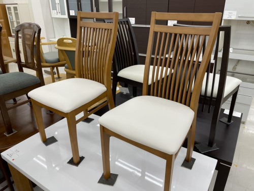 ダイニングセットのサンコウ