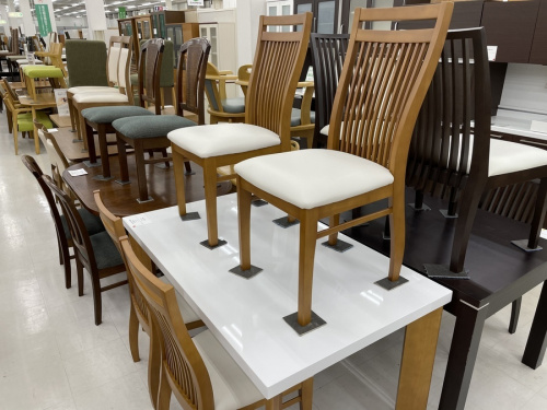 サンコウのテーブル