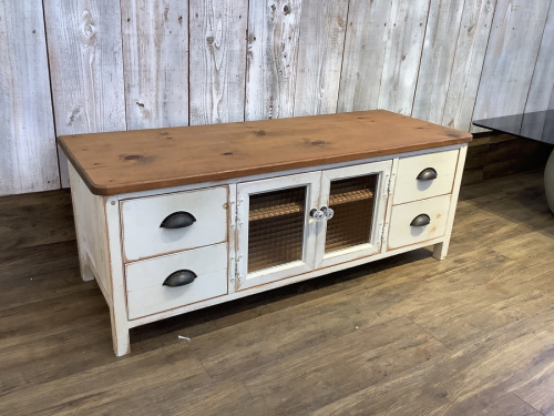 テレビボードの特選家具