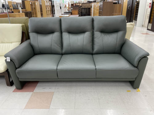 中古家具のニトリ