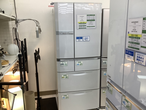 テレビのドラム式洗濯機