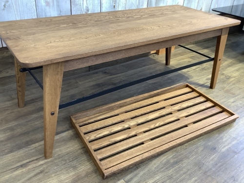 コーヒーテーブル