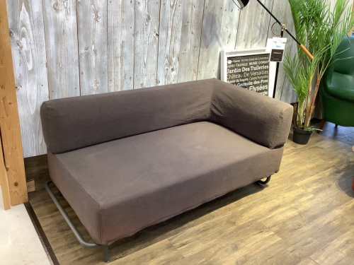 中古家具のソファ