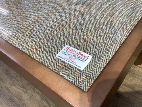 特選家具のコーヒーテーブル