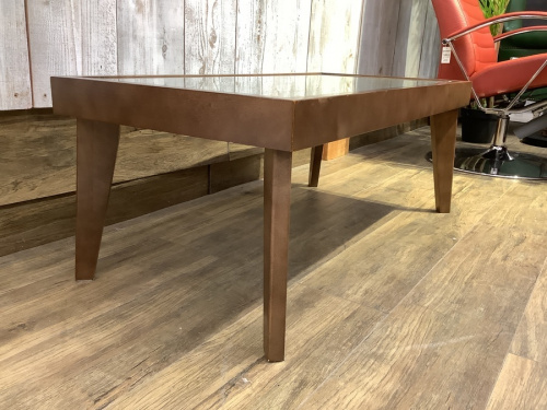 コーヒーテーブル