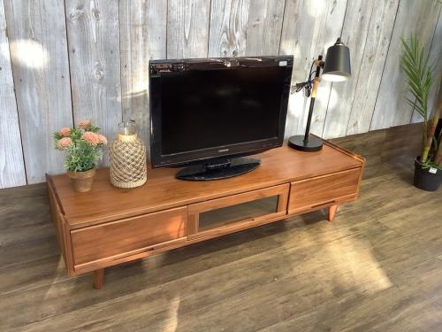 中古家具　のテレビボード