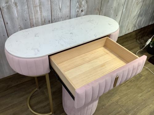 ドレッサーの姫系家具