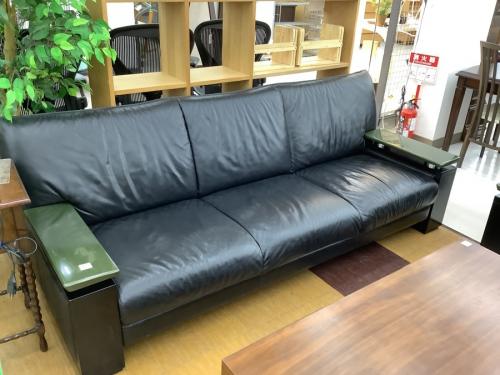中古家具　のソファ