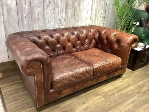 中古家具のソファ