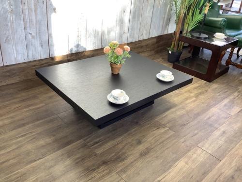 中古家具のセンターテーブル