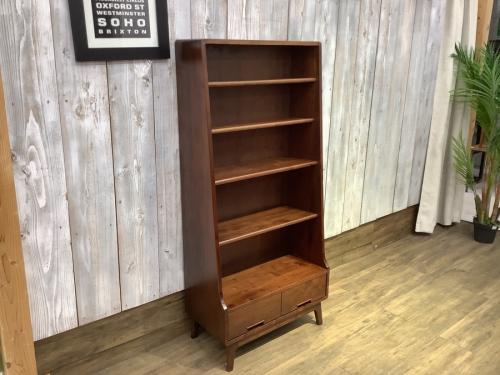 IDC大塚家具　起立木工　ノルディー　ウォールナット 横110cm 起立木工】北欧デザインのウォールナットシェルフ（ノルディ）が