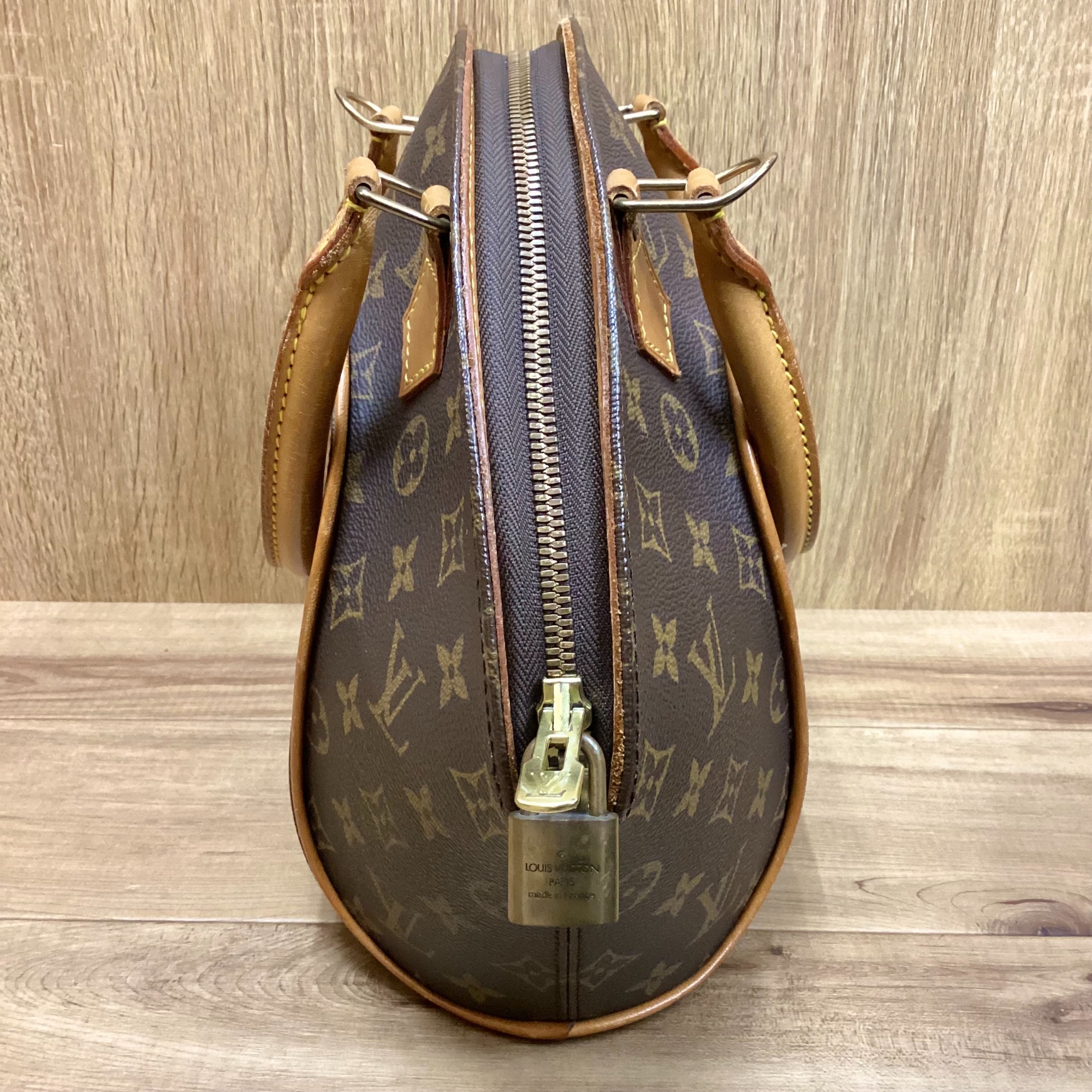 LOUIS_VUITTON(ルイ・ヴィトン) のエリプスPMが入荷いたしました