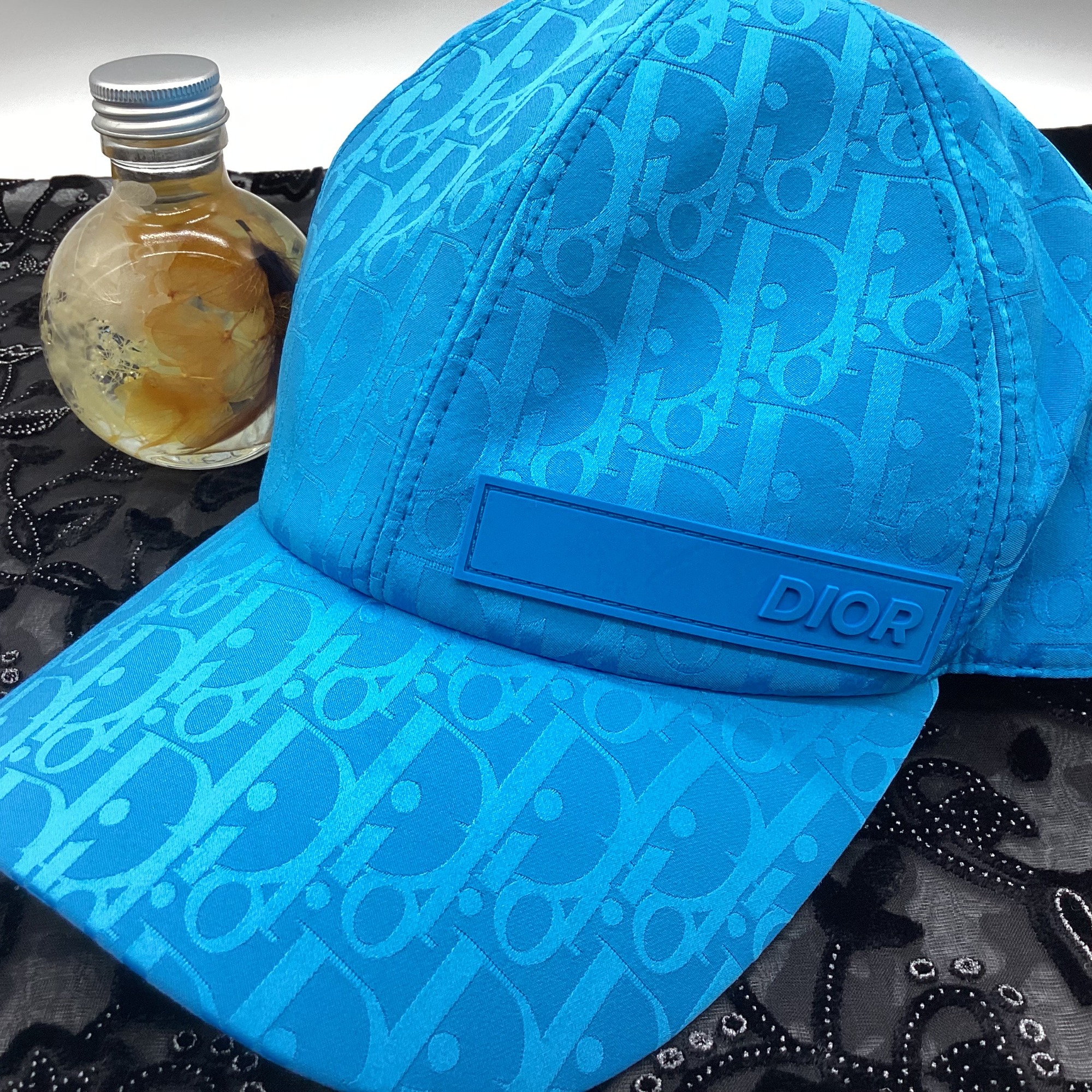 DIOR のキャップが入荷しました!!｜2025年11月08日｜リサイクル
