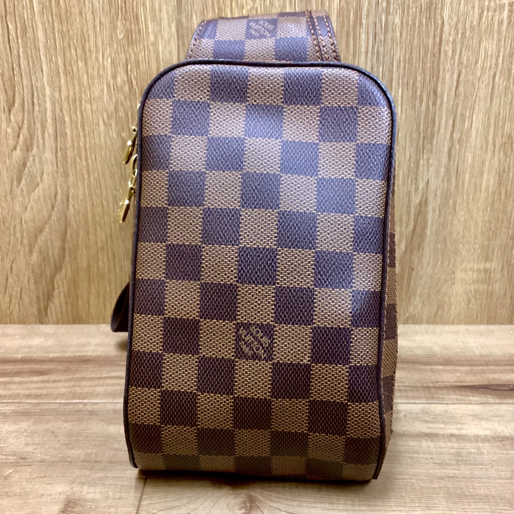 ルイヴィトン ジェロニモス LOUIS_VUITTON(ルイ・ヴィトン)のジェロニモスが入荷いたしました