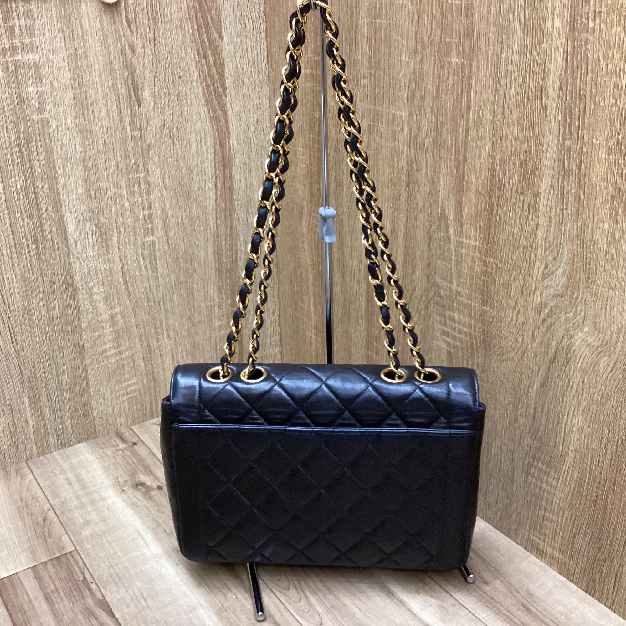 CHANEL チェーンショルダーバック マトラッセ が入荷しました!!｜2026