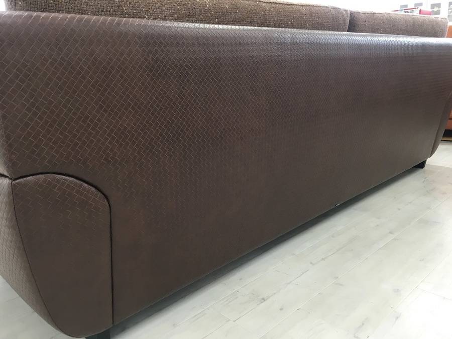 karimoku(カリモク)の4人掛けソファーのご紹介！！【堺市 堺福田店