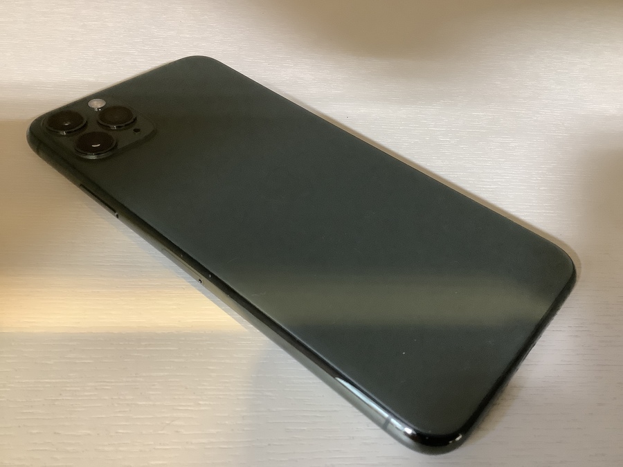 安心の30日間保証つき！Apple iPhoneXS 256GB【トレファク堺福田店】