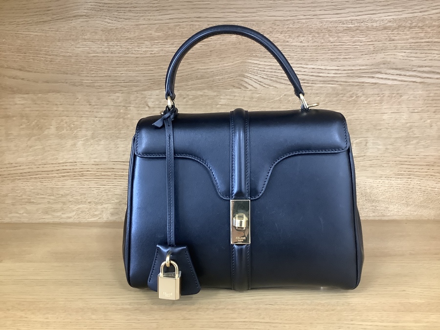 CELINE（セリーヌ）16（セーズ）です♪【堺福田店】｜2021年07月