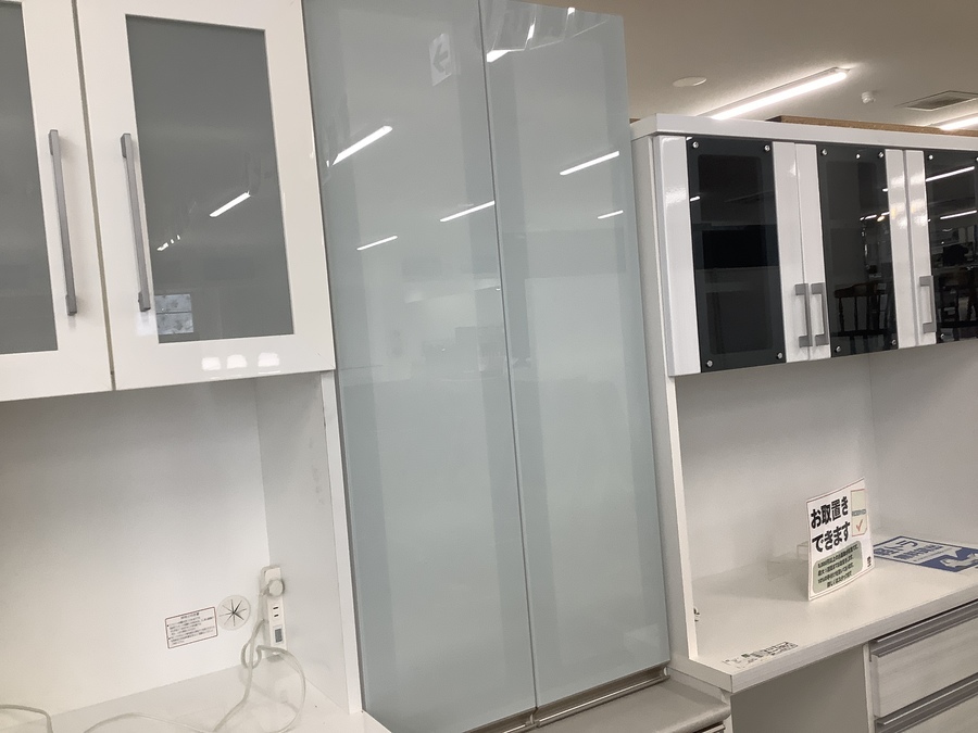 食器棚　二枚扉　3段引き出し　【トレファク堺福田店】 食器棚をお探しの方へ♪【堺福田店】｜2021年08月03日｜リサイクル