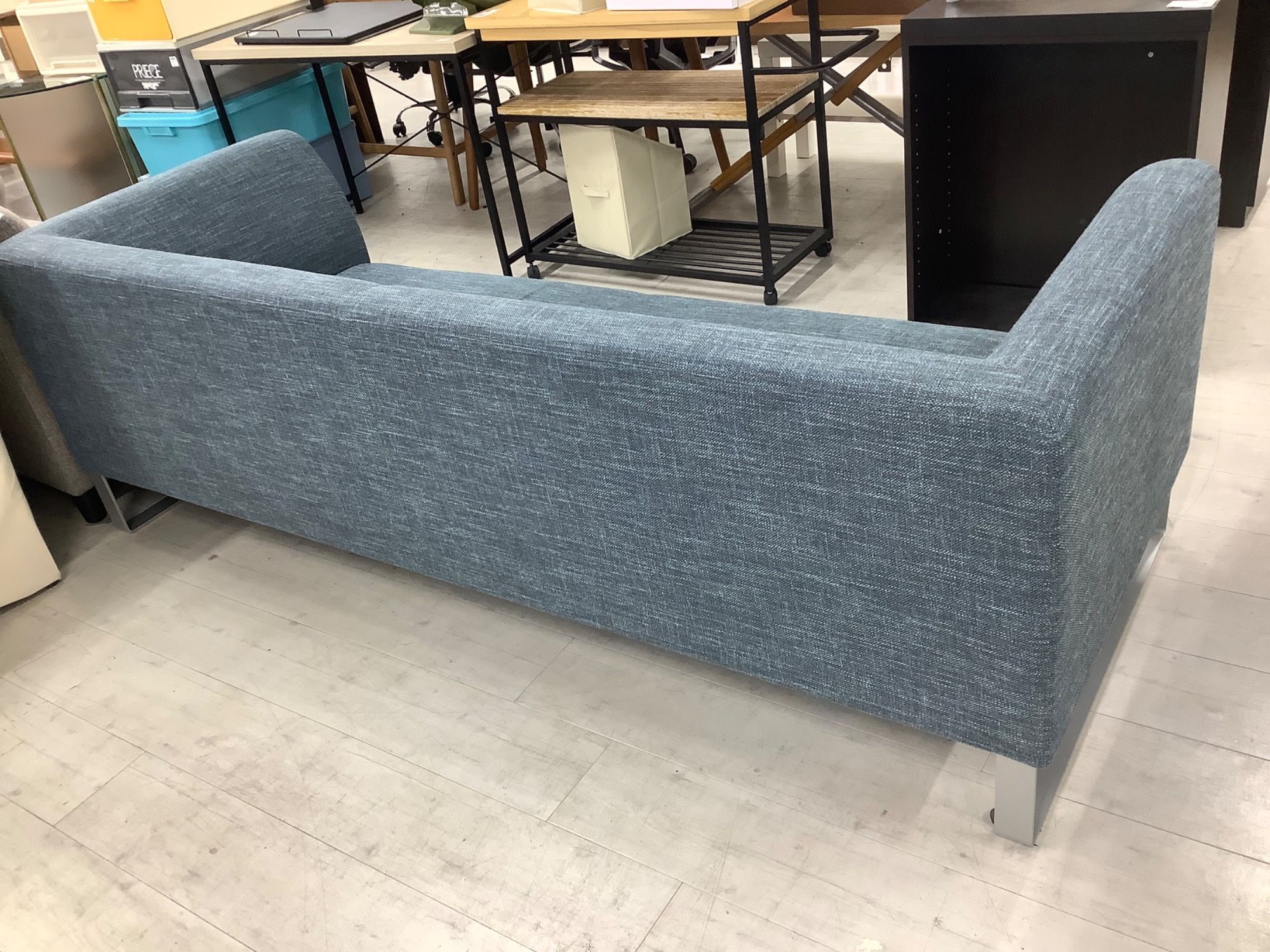 3人掛けソファーが入荷♪【AD CORE DEVISE/エーディコア
