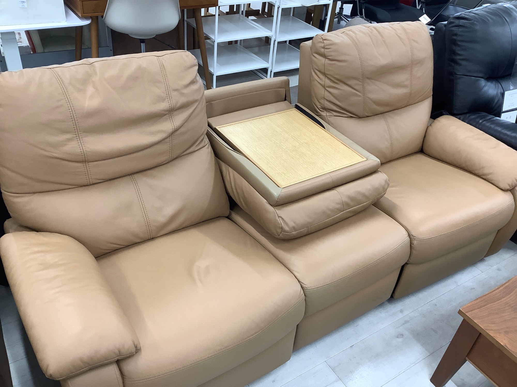 おすすめの電動リクライニングソファー♪【大塚家具/IDC】｜2024年03月