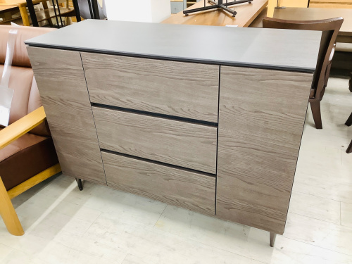 素敵なサイドボード♪ 【AYANO/綾野製作所】｜2024年04月05日