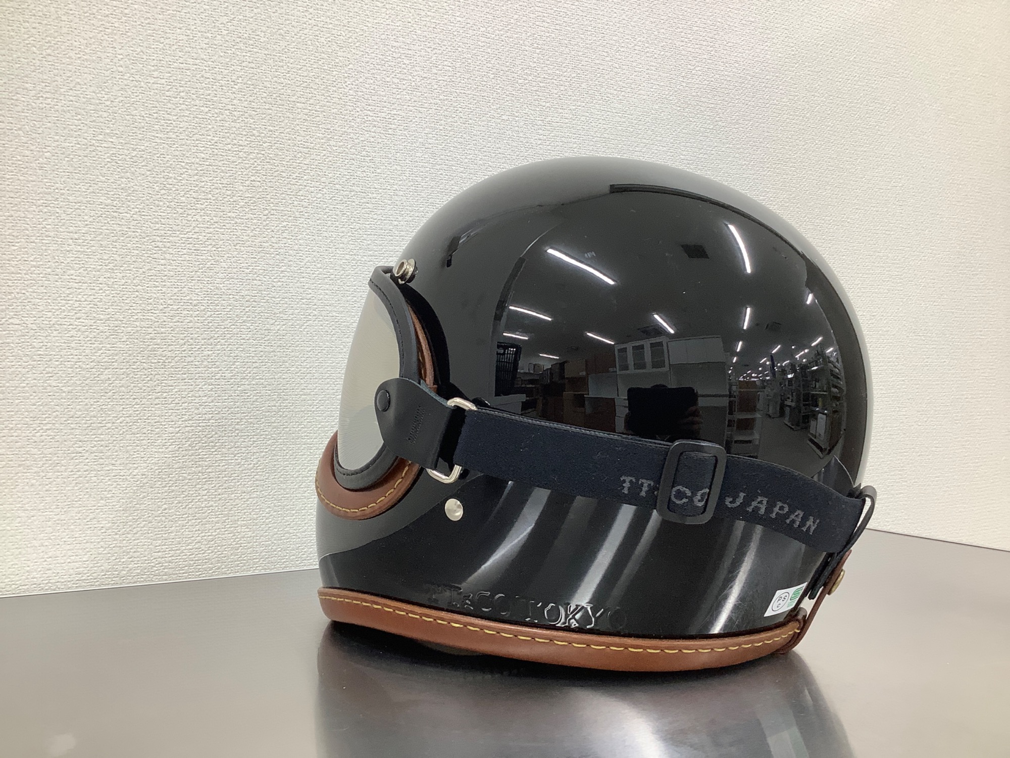 かっこいいヘルメットが入荷しました♪♪|2024年04月26日 かっこいいヘルメットが入荷しました♪♪|2024年04月26日