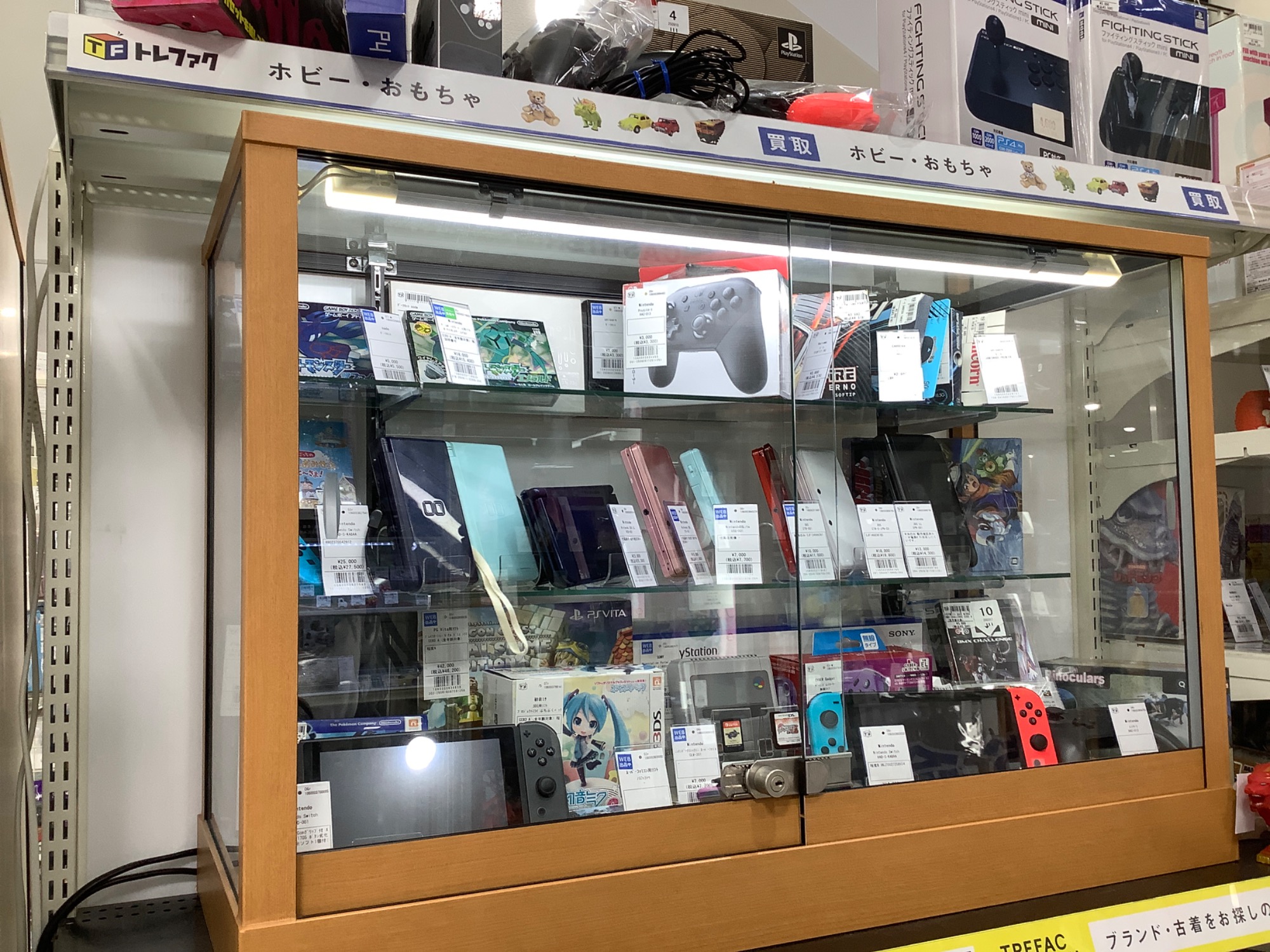 あの頃の懐かしい【Nintendo 3DS LL】入荷いたしました。｜2025年10月