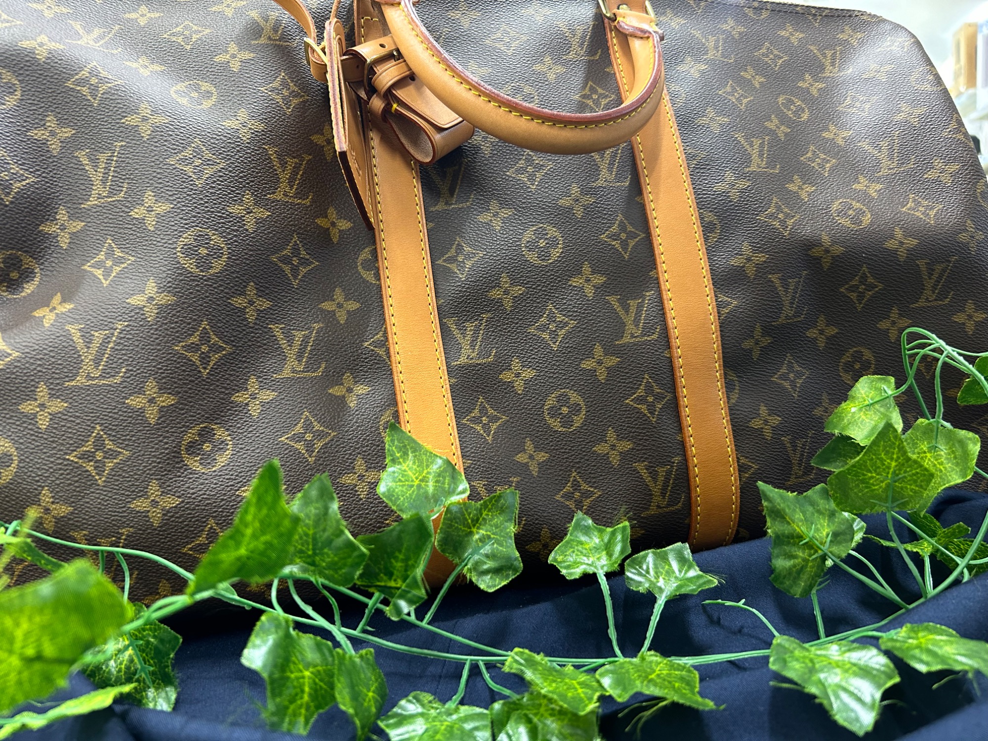 人気な定番モノグラム入荷しました。。。【LOUIS VUITTON/ルイ