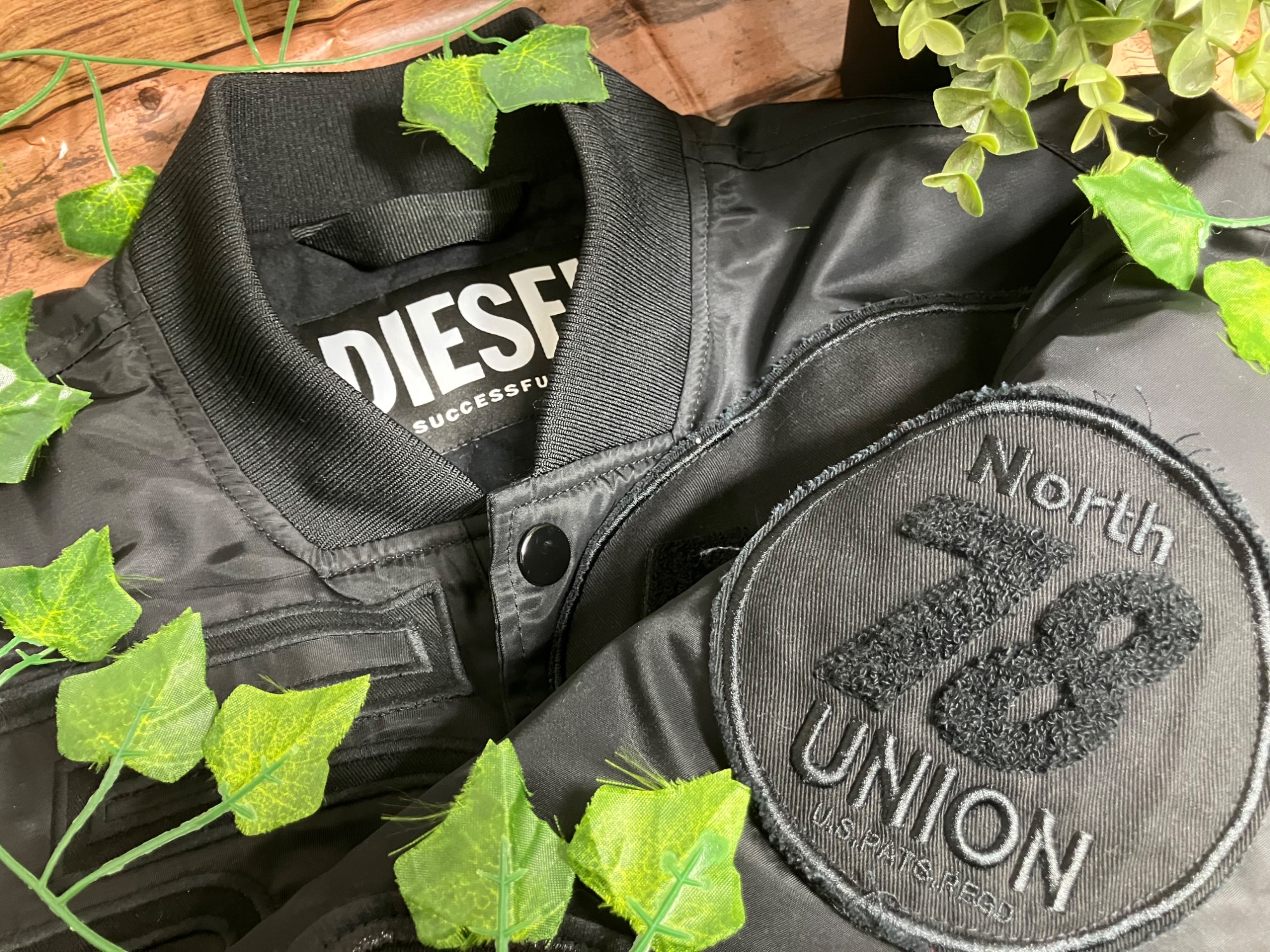 1年間頑張った自分へのご褒美に【DIESEL/ディーゼル】ボンバー