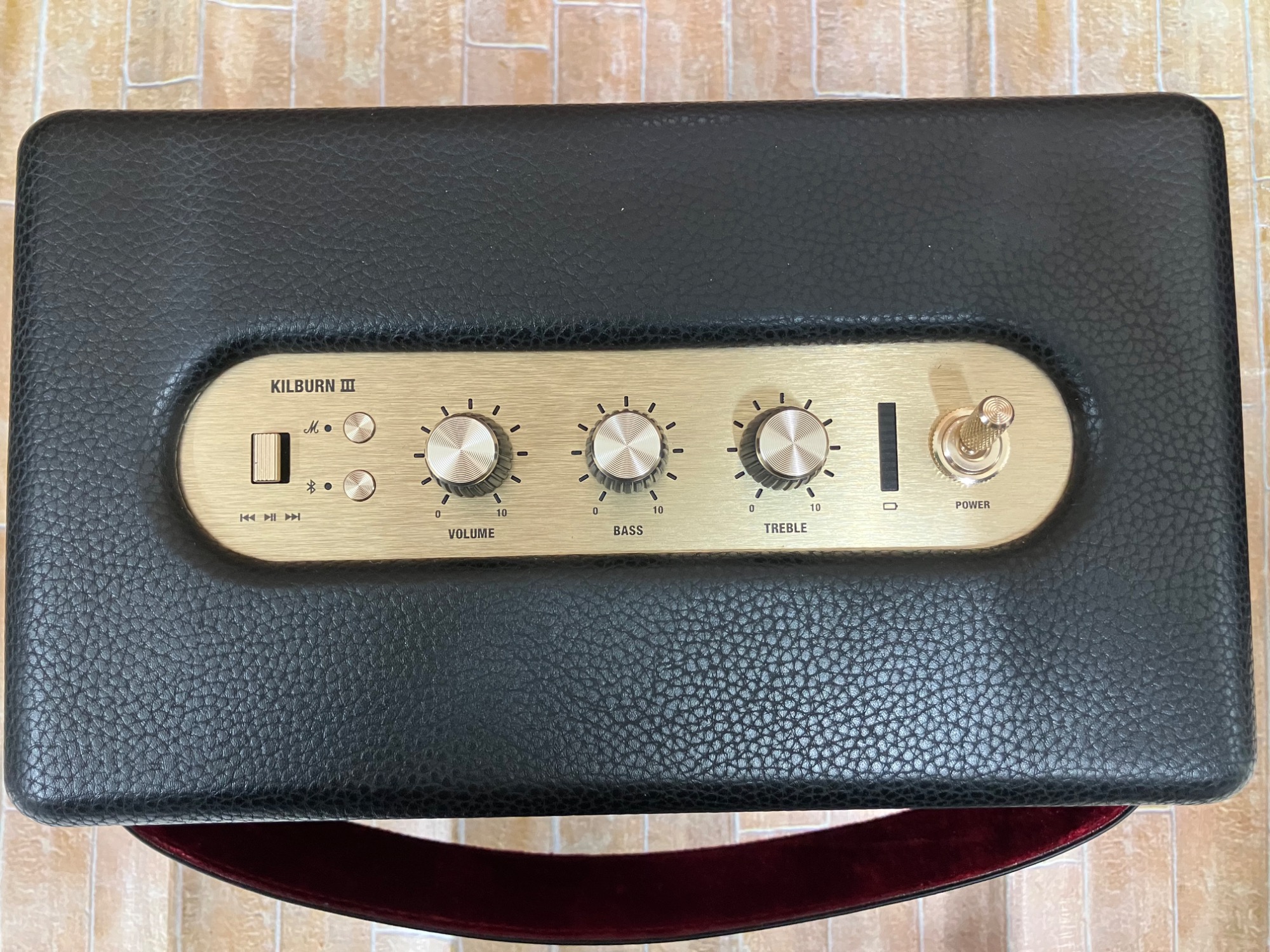 最大50時間再生【Marshall/マーシャル】ワイヤレススピーカーが入荷