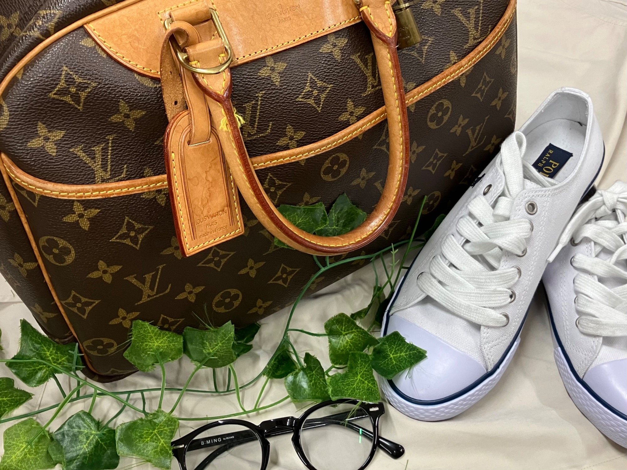 大容量で定番モノグラムハンドバック入荷しました。【LOUIS VUITTON