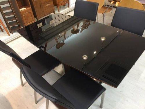 家具・インテリアのダイニング