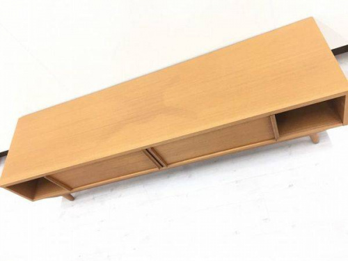 ローボードのウニコ（UNICO）