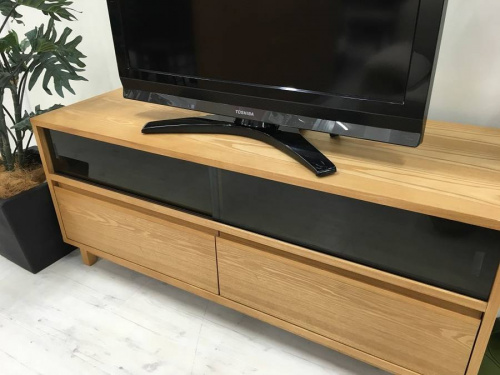 家具・インテリアのリビングボード　中古