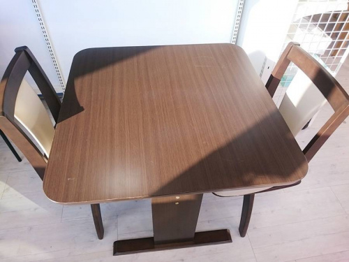 ダイニングセットの中古家具 堺