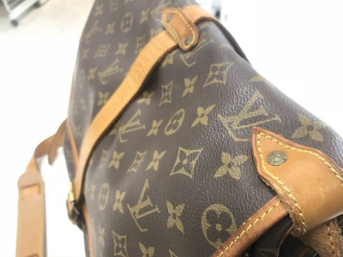バッグのLOUIS VUITTON