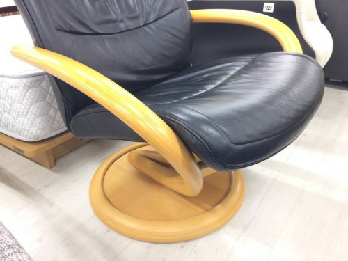 リクライニングチェアの中古家具　大阪