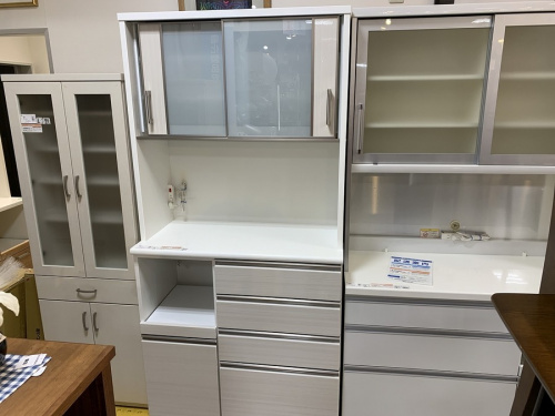 家具のカップボード・食器棚