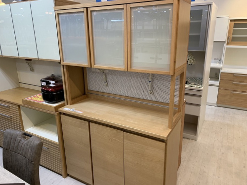 家具のカップボード・食器棚