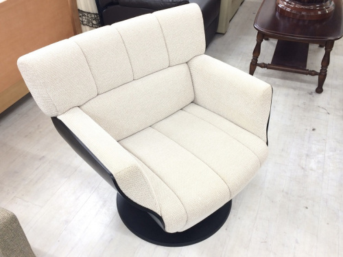家具のソファ