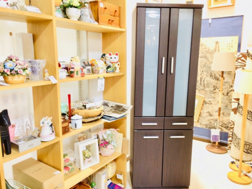 家具のカップボード・食器棚