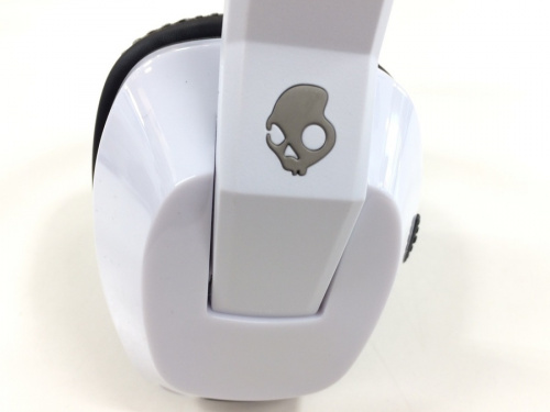 ヘッドホンのSkullcandy(スカルキャンディ)