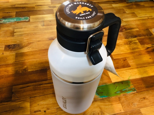 グロウラーのSTANLEY　スタンレー