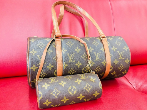 LOUIS VITTONのバッグ