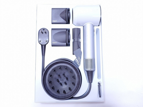 ドライヤーのdyson